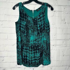 Apt 9 green medium top